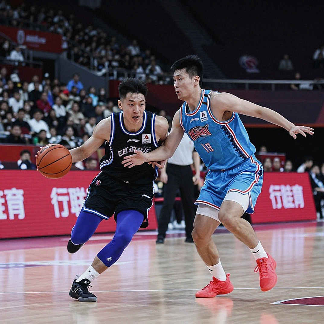 Tyler Dorsey's SEF Standoff: Inside the Building, Outside the Team — and No Cap Relief in the EuroLeague Tyler Dorsey's SEF Standoff: Inside the Building, Outside the Team — and No Cap Relief in the EuroLeague